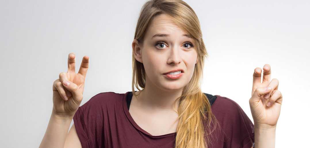 8 Daily Struggles of Being a Sarcastic Woman!