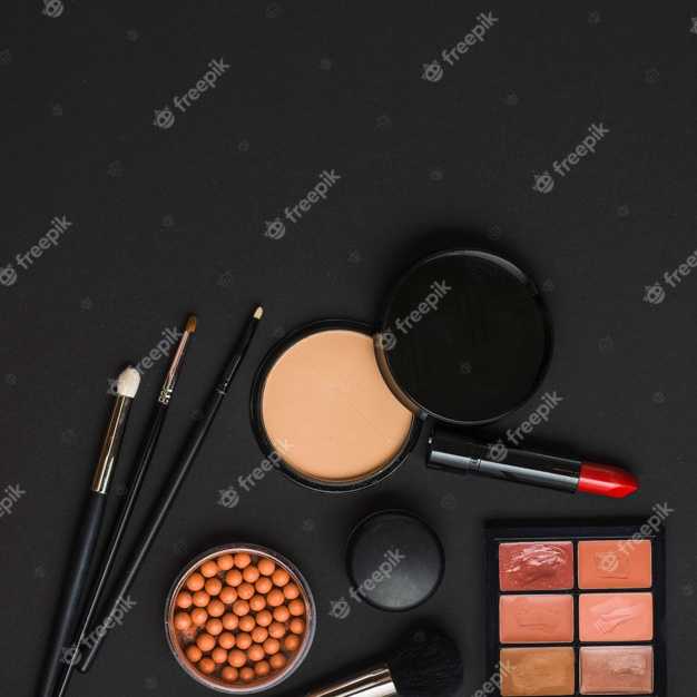 Glamorous Neon Lips Makeup For Men