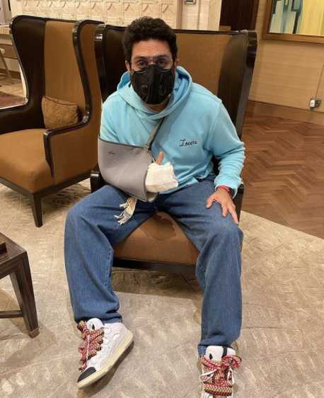 Abhishek Bachchan shares pic, says Had a freak accident, needed surgery to fix my hand