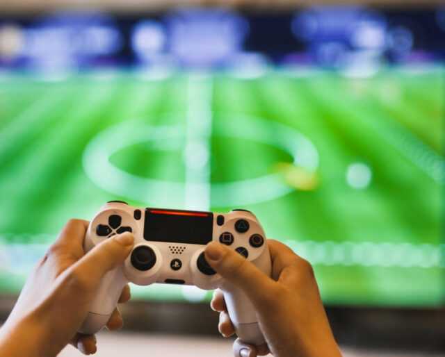 The Ultimate Guide to Buying Video Games And Gaming Gear Online