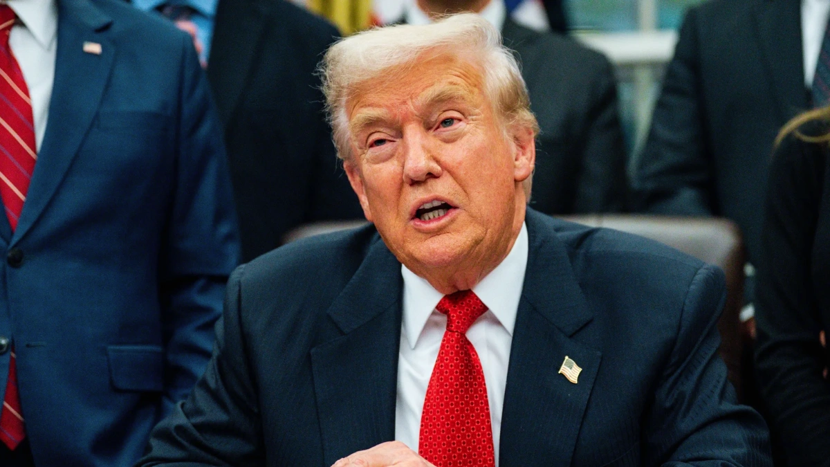 Trump Signs Russia Sanctions Law, Tariffs Up to 100% Possible for India |  Bumppy